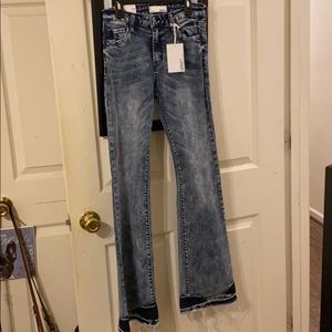 NWT Verbet Bell Bottom Jeans